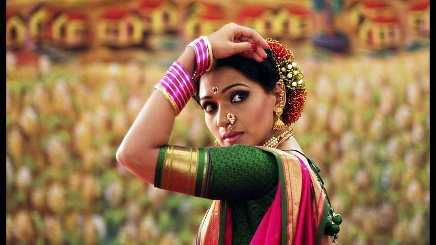 Urmila Kanitkar Marathi Actress, marathi girl HD wallpaper