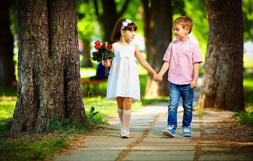 Blick, Kinder, Park, Blumenstrauß, Junge, Kleid, Mädchen, Hände, laufender Junge HD-Hintergrundbild