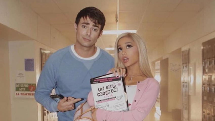 Jonathan Bennett Raves About Working With Ariana Grande In 'Thank U, thank u next ariana grande HD wallpaper