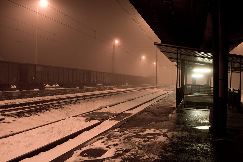 : railway, train station, Slovakia, winter, snow, night, Svit, mist, empty, electric locomotives, lights 3872x2592, winter railroad night HD wallpaper