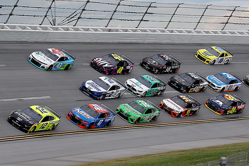 Ryan Blaney wins second straight at Talladega; Fans show support for Bubba Wallace HD wallpaper