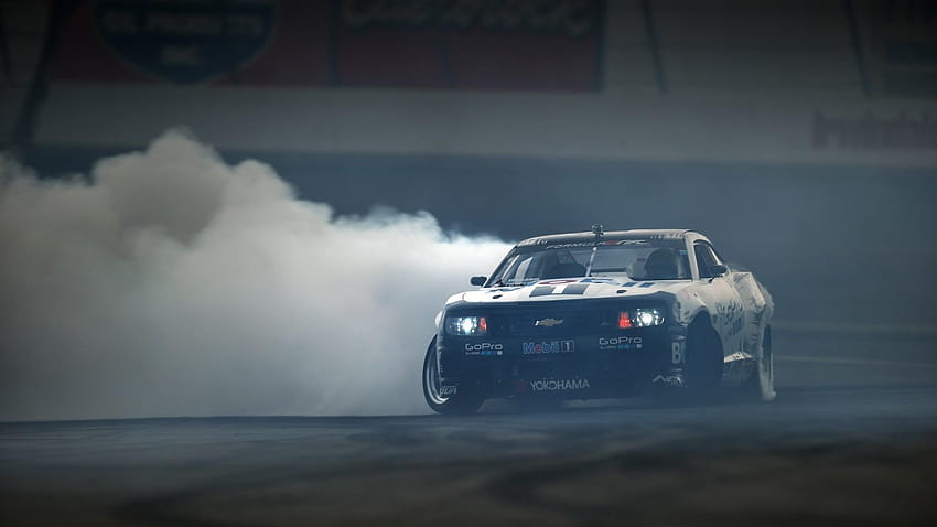 Car Smoke, car tire smoke HD wallpaper | Pxfuel