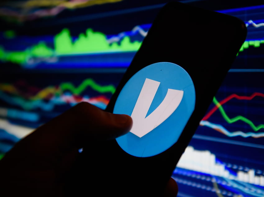 How to unze your Venmo account, or contact Venmo for support if you don't know why it's been frozen HD wallpaper