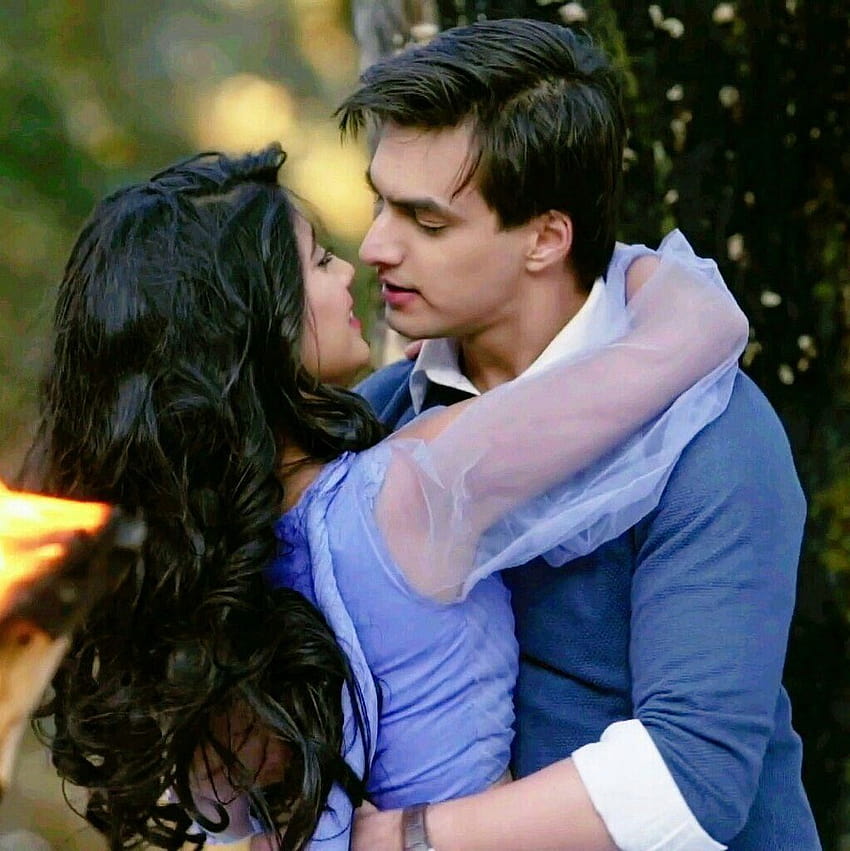 lovely couple kaira Images • __ (@tannu99860) on ShareChat