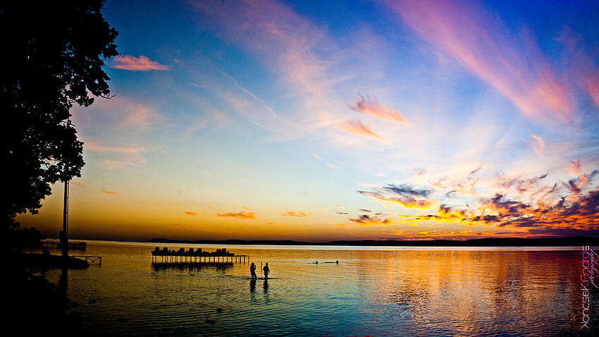 Balaton Gölü'nün bulutları: HD duvar kağıdı