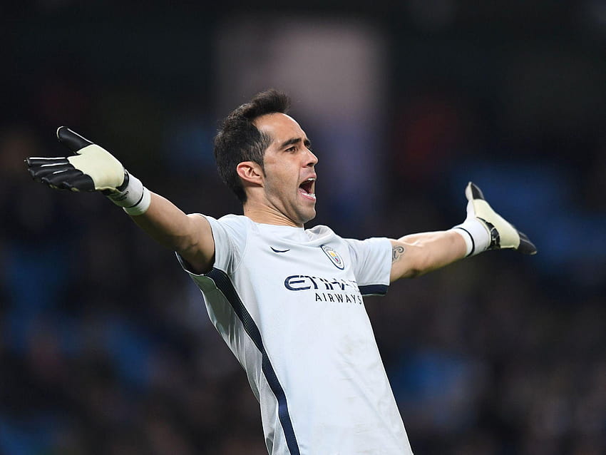 Manchester City: Claudio Bravo is going nowhere despite link to HD wallpaper