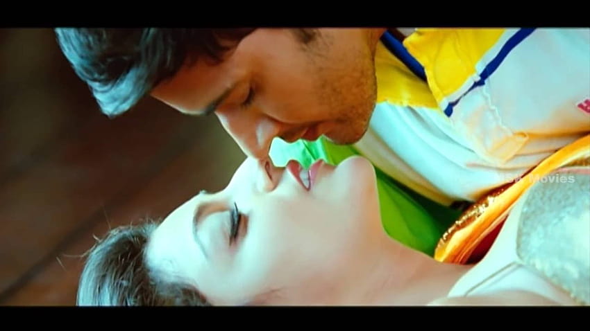 Kajal Agrawal Bobbs Touching Video - Mahesh Babu, Kajal Aggarwal romantic Scene HD wallpaper | Pxfuel