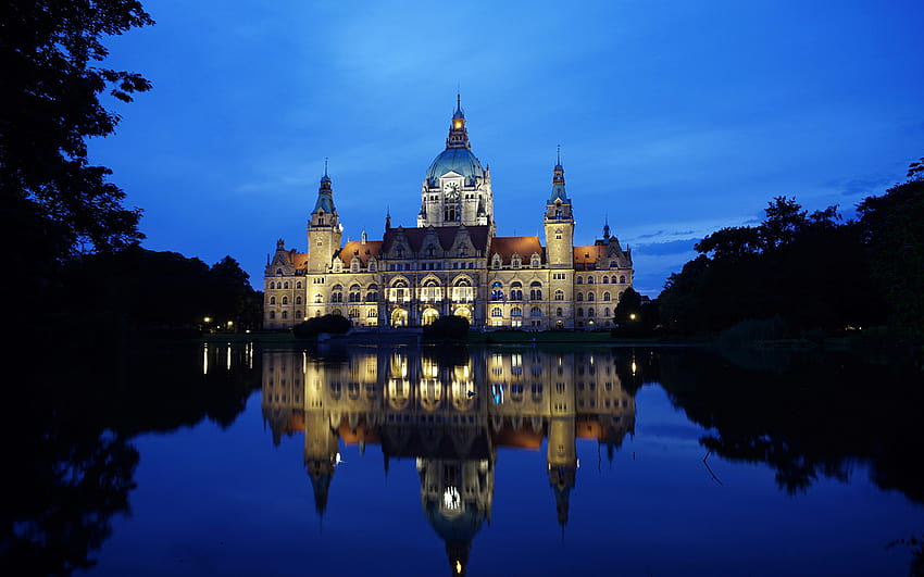 palacio alemania hannover nuevo ayuntamiento estanque noche 2560x1600, hannover fondo de pantalla