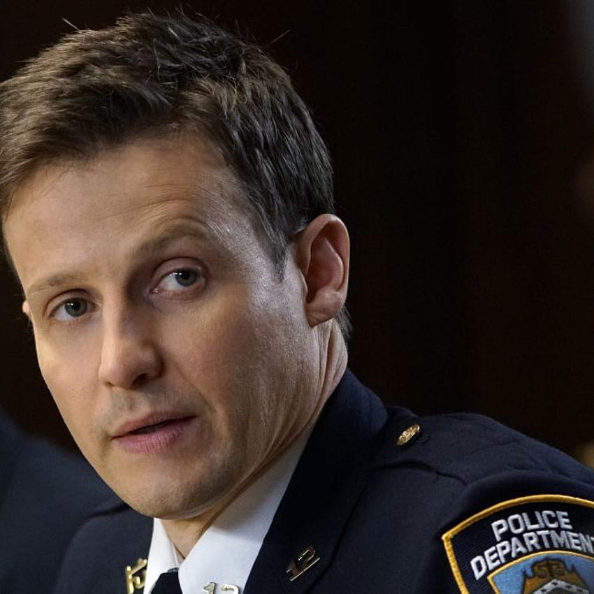 Blue Bloods' Spoilers: Will Estes Explains What That New Job Means for Jamie, jamie reagan HD phone wallpaper