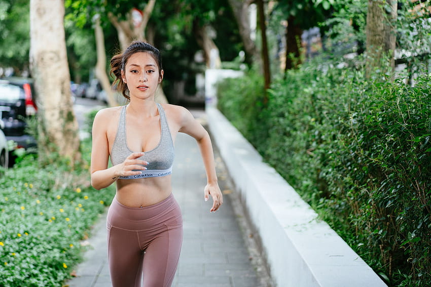 Woman Running · Stock, girl jogging HD wallpaper