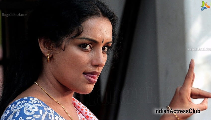Superheiße Swetha Menon im Film Rathinivedam Indian HD-Hintergrundbild
