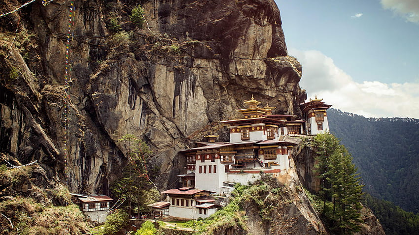 De fortalezas a templos: 5 vistas impressionantes do Butão, templo do ninho de tigres papel de parede HD