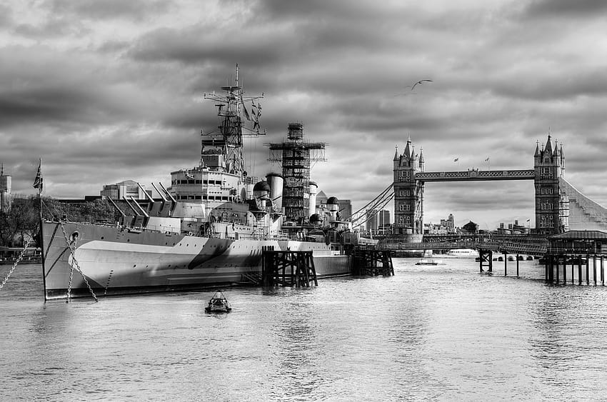 1024x768 old ships london 4286x2839 People ,Hi Res People ,High Definition, old london HD wallpaper