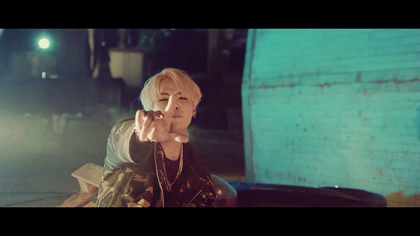 Suga Agust D 'give it to me' MV, agust d give it to me HD wallpaper ...