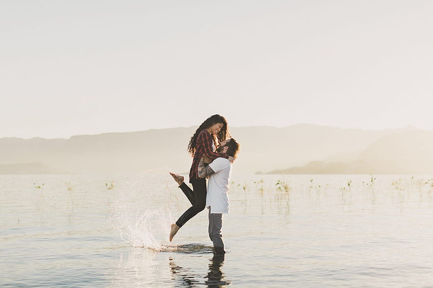 Pin on engagement photos