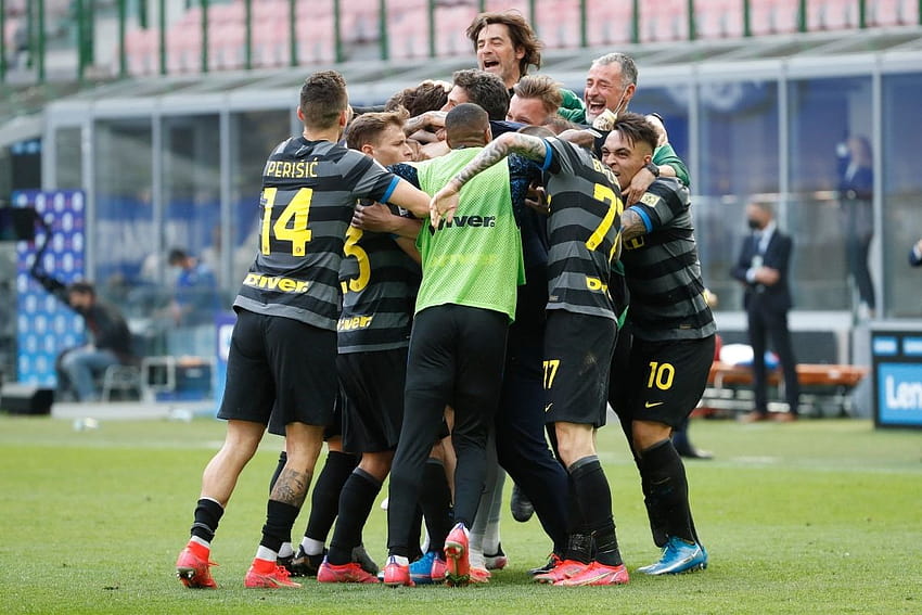 Inter de Milão venceu Hellas Verona e está à beira do título da Série A, Conte diz que vale '9 pontos', campeão da série a 2021 papel de parede HD