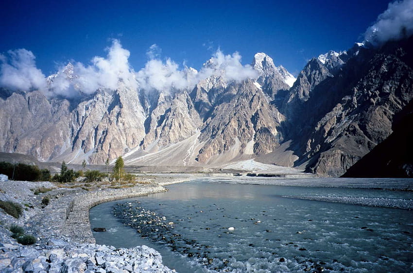 : Karakoram Highway HD wallpaper