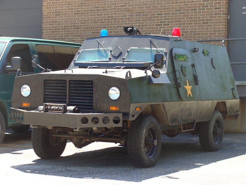 The Evolution of SWAT Team Equipment: From WWII Rifles to, swat trucks HD wallpaper