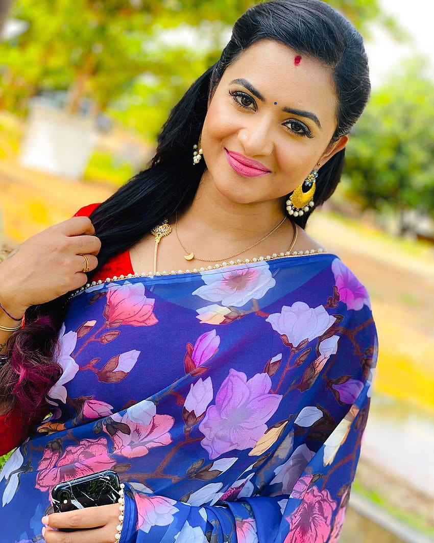 Джанани Ашок Кумар, тамилска сериална актриса HD тапет за телефон