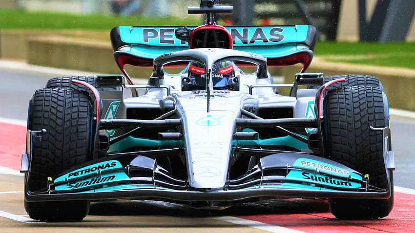 Mercedes wprowadza nowy samochód na licytację tytułu F1 2022 z Lewisem Hamiltonem, który chce iść po „trudnym czasie”, w13 Tapeta HD