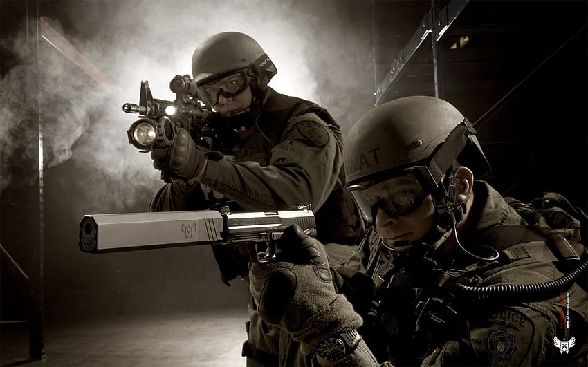 Swat Team, swat officers HD wallpaper