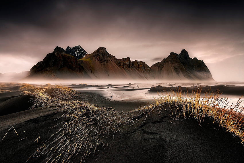 Black sand Iceland stokksnes sea ocean island beach grass, black sand beach iceland HD wallpaper