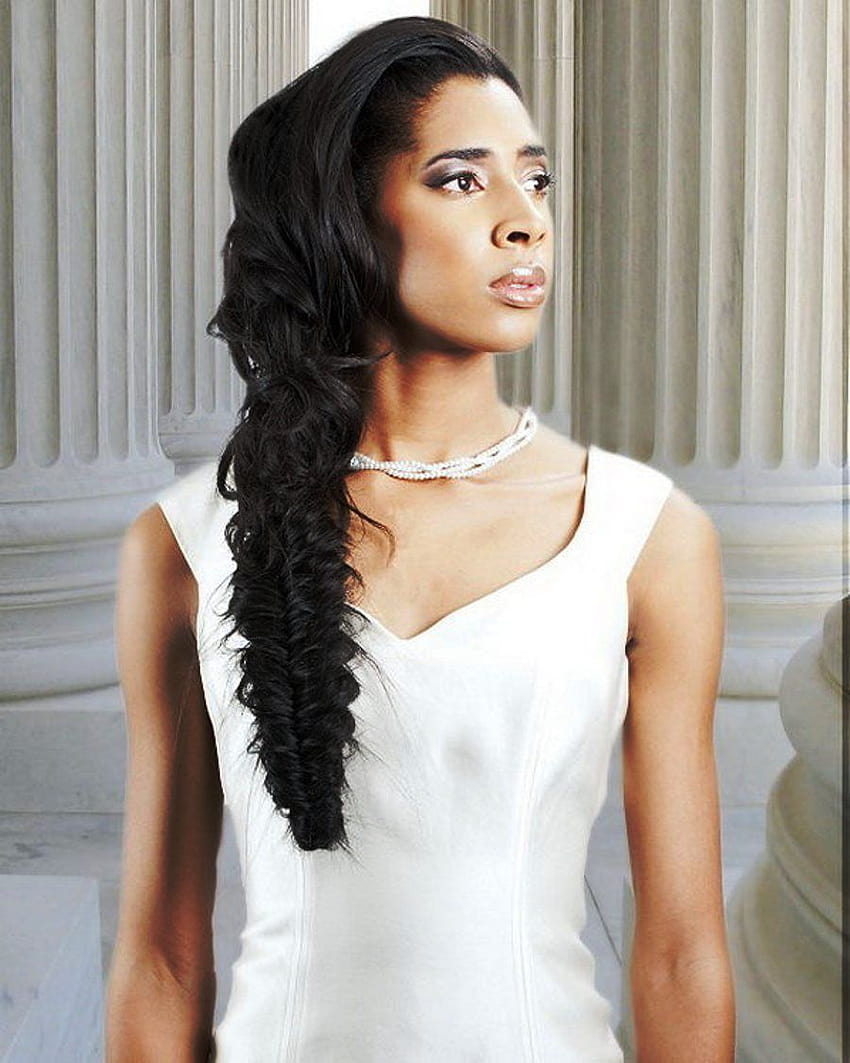 40 Chic Bridal Hairstyles for Your Wedding Day  The Trend Spotter