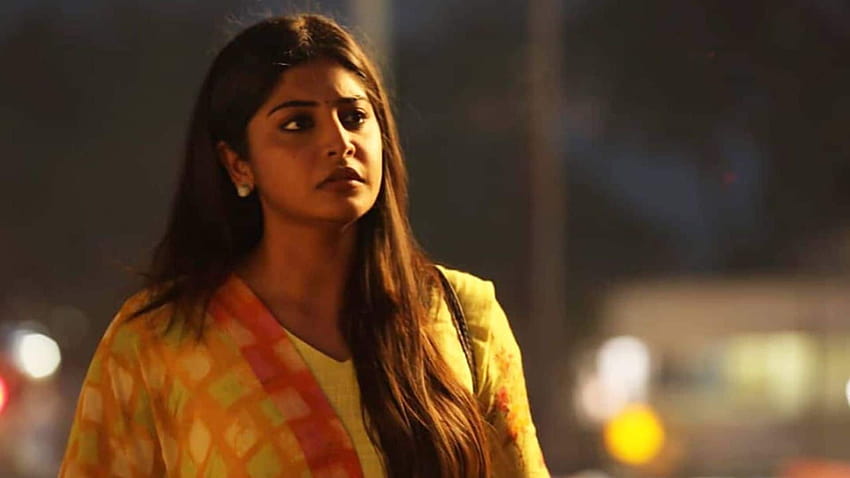 Zam Zam actress Manjima Mohan speaks about the pressure that comes with doing Queen remake – watch EXCLUSIVE video, oru vadakkan selfie HD wallpaper