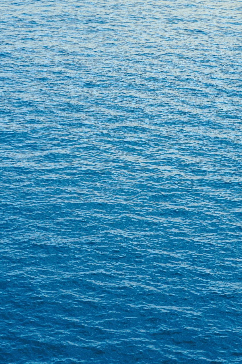 океанска вълна в графика с плитък фокус – океан, движеща се вода HD тапет за телефон