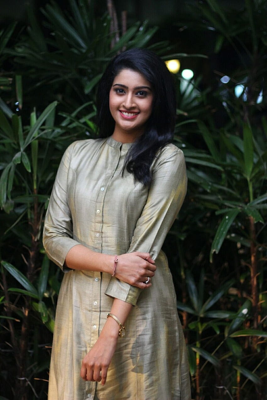 Tanya Ravichandran ist die Schönste und HD-Handy-Hintergrundbild