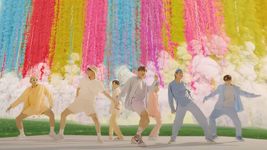 BTSが新しい「ダイナマイト」ミュージックビデオをドロップ、ダイナマイトbts 高画質の壁紙