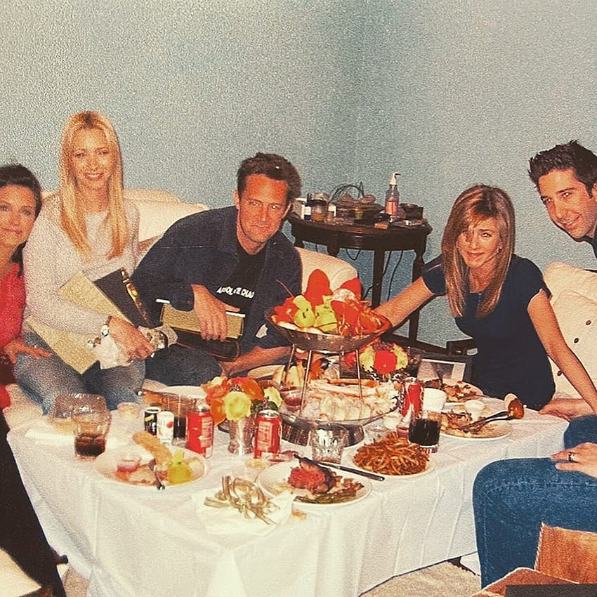 Best Throwback of the Friends Cast For the HBO Max Reunion Special HD phone wallpaper