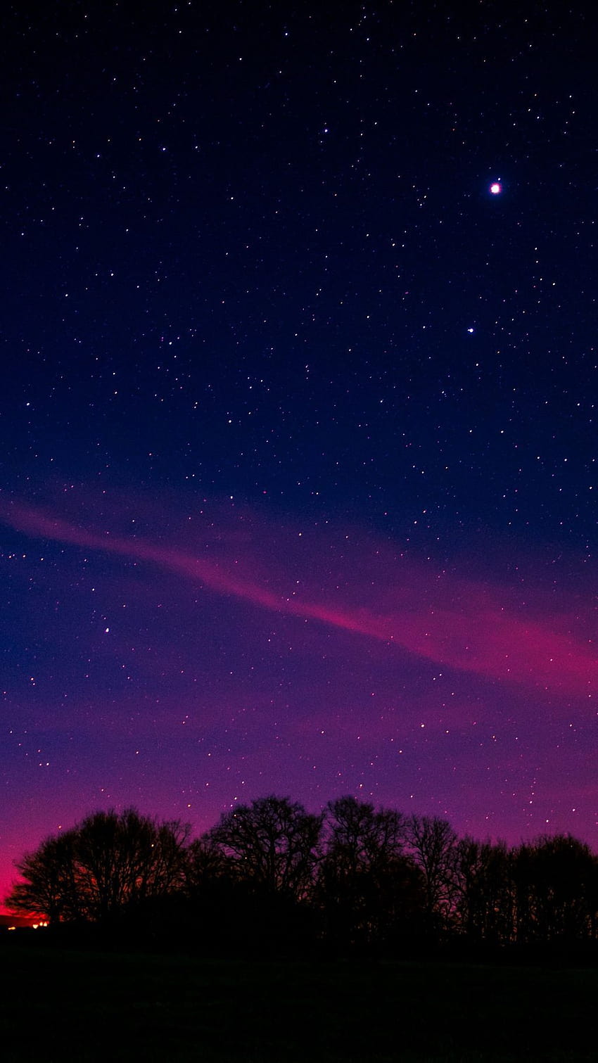 紫色の夜空 HD電話の壁紙
