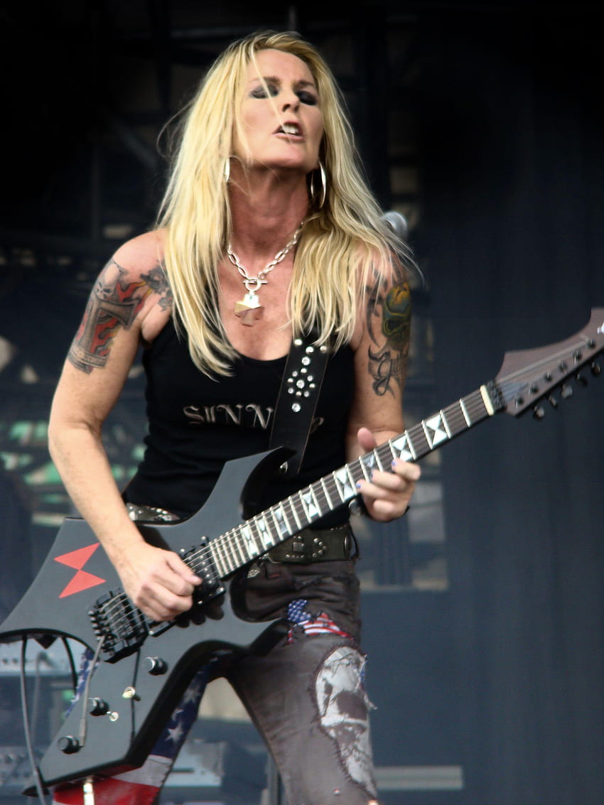 Lita Ford, One Tough Runaway & Possible Diva for Good Reasons?, lita ford computer backgrounds HD phone wallpaper