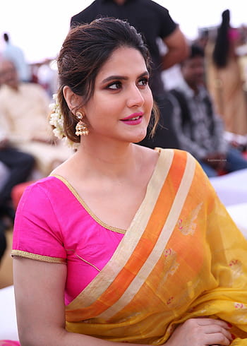 Zarine Khan Photo Gallery and HD Wallpapers APK for Android Download
