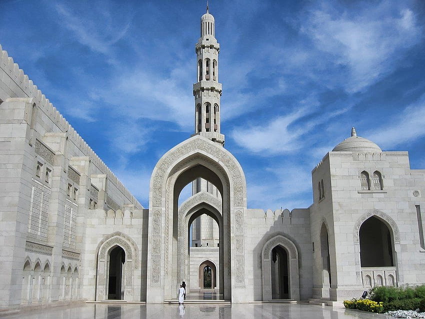 World Famous Places : Arch of Sultan Qaboos Grand Mosque in Muscat, Oman HD wallpaper