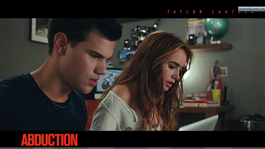 Abduction – Taylor Lautner And Lily Collins Reading Something, abduction 2011 HD wallpaper