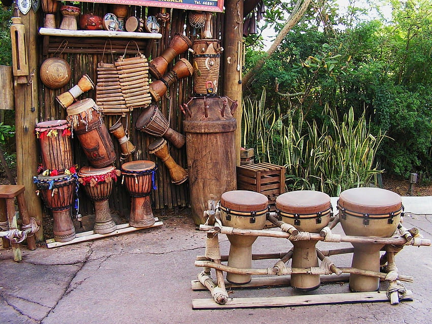 African drums in Animal Kingdom. graphy by Mary Elizabeth, african instruments HD wallpaper