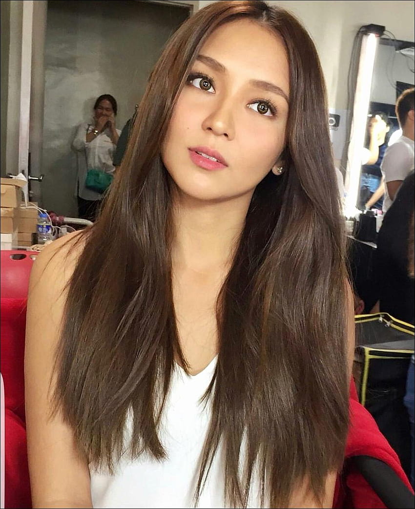 Kathryn Bernardo flexes new hair color amid breakup issue | GMA  Entertainment