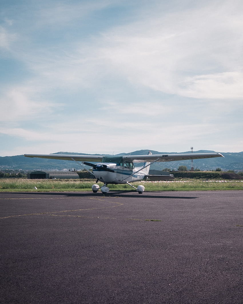 Najlepsza Cessna 172 [], kokpit cessny Tapeta na telefon HD