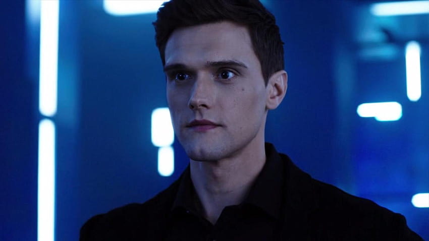 The Flash Fires Actor Hartley Sawyer Over Past Offensive Tweets, ralph dibny HD wallpaper