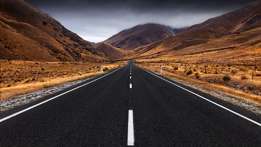 Lindis Pass, Nueva Zelanda, Paisaje, Carretera vacía, Paisaje, Brumoso, » , Ultra fondo de pantalla