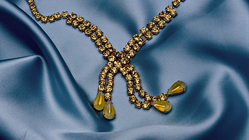 Gold Jewellery, necklaces HD wallpaper | Pxfuel