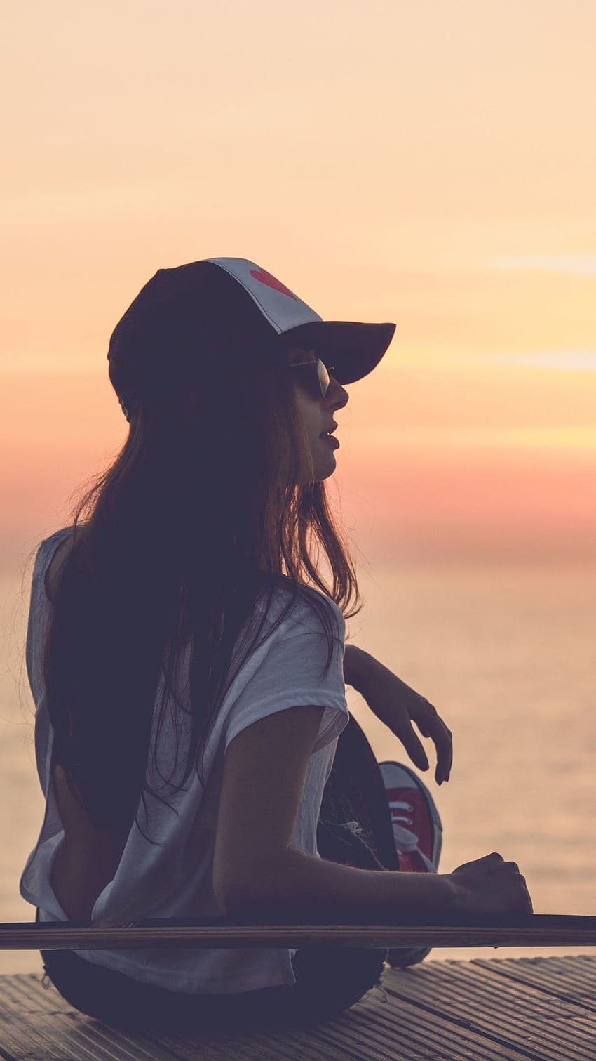 Girl Skate Sea Sunset Cap iPhone 8, women with hats HD phone wallpaper