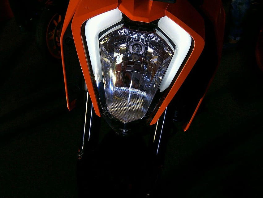 Reflektor przedni KTM Duke 250 India, ktm 250 duke Tapeta HD