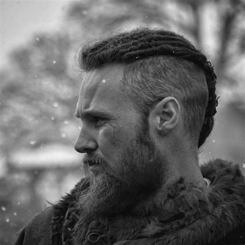 DIY Ragnar Lodbrok from Vikings similar haircut | #VIKINGS - YouTube