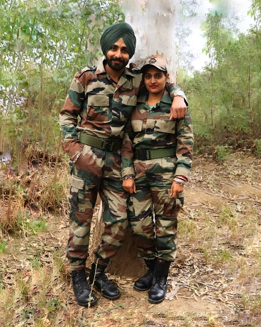 Indisches Armeepaar gepostet von Zoey Mercado, Liebhaber der indischen Armee HD-Handy-Hintergrundbild