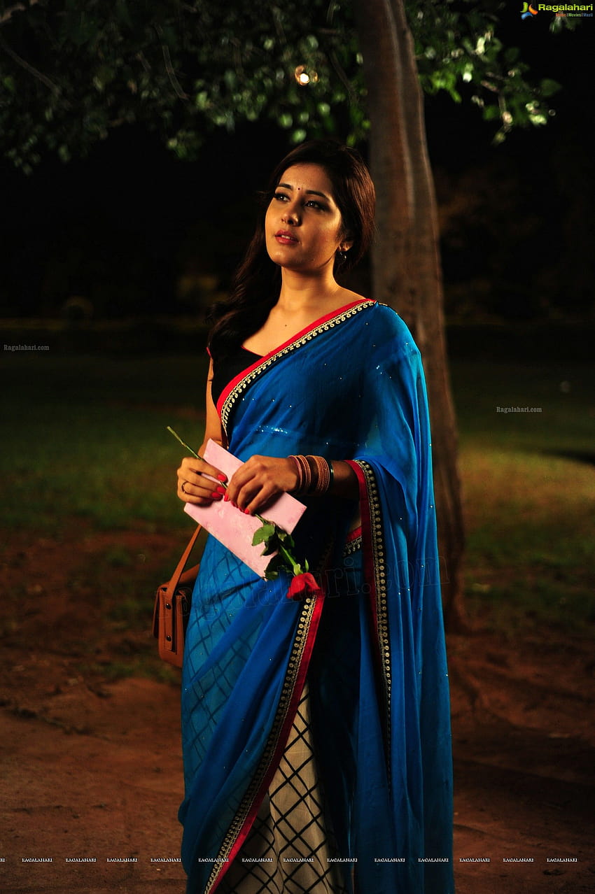 インドの女優 : Rashi Khanna Spicy Hot 女優 ホット サリー, ラシ カンナ サリー HD電話の壁紙