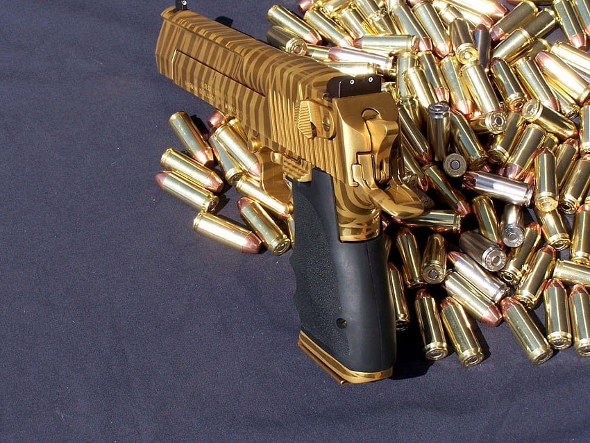 Guns & Weapons: Gold Desert Eagle HD wallpaper