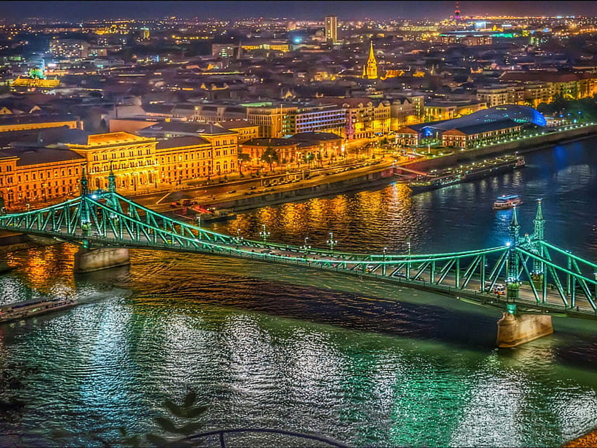 Budapeşte Macaristan Güzel Panorama Zincir Köprü PC Tablet ve Cep Telefonu İçin Castle Hill'den Tuna Nehri 3840x2160 : 13 HD duvar kağıdı